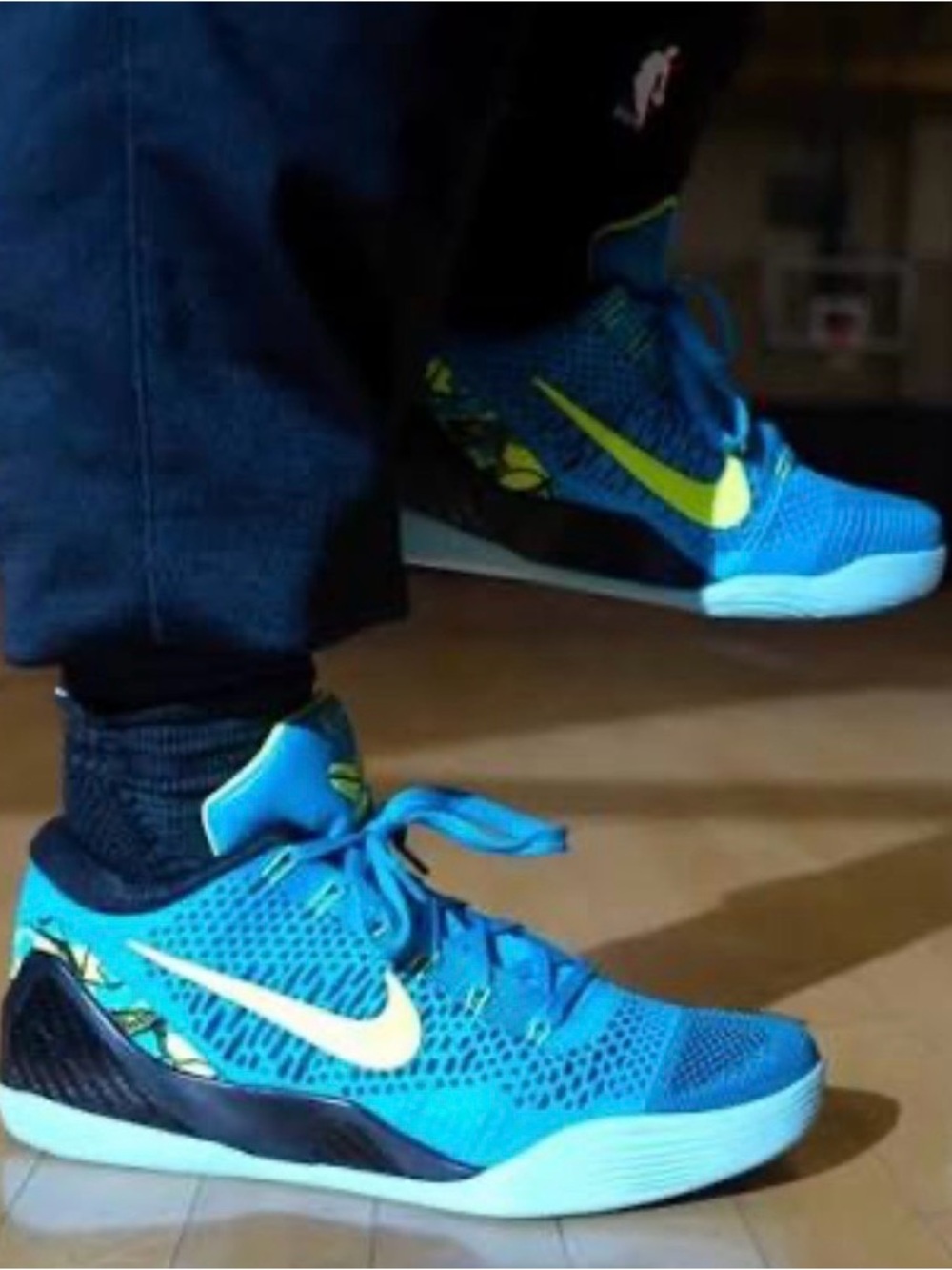 Nike Kobe 9 Elite Low Protro
Perspective Men’s 8.5